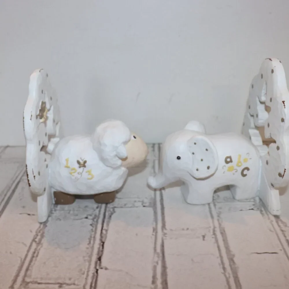 🐘🐑 Lamb & Elephant Bookend + Night Light Set · Dicksons · 5.25